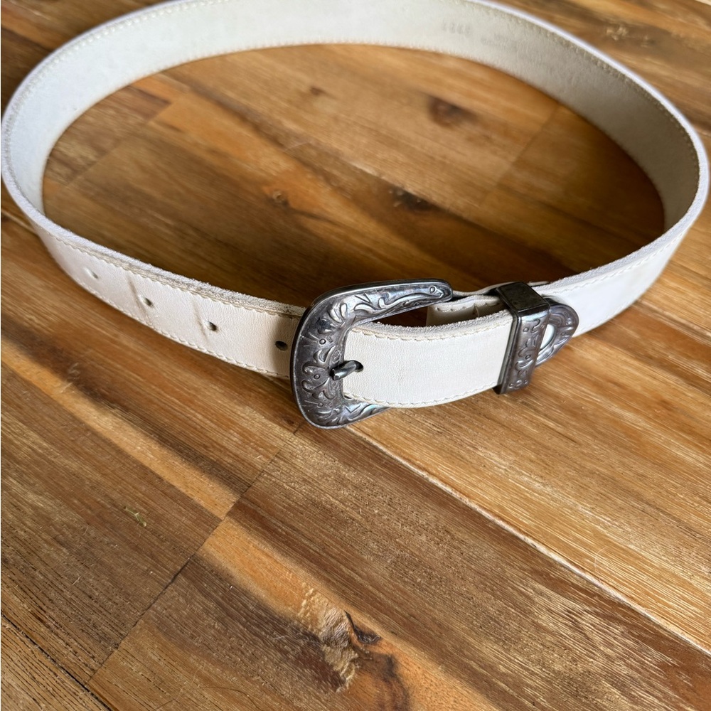 Vintage Women’s Cream Western Belt